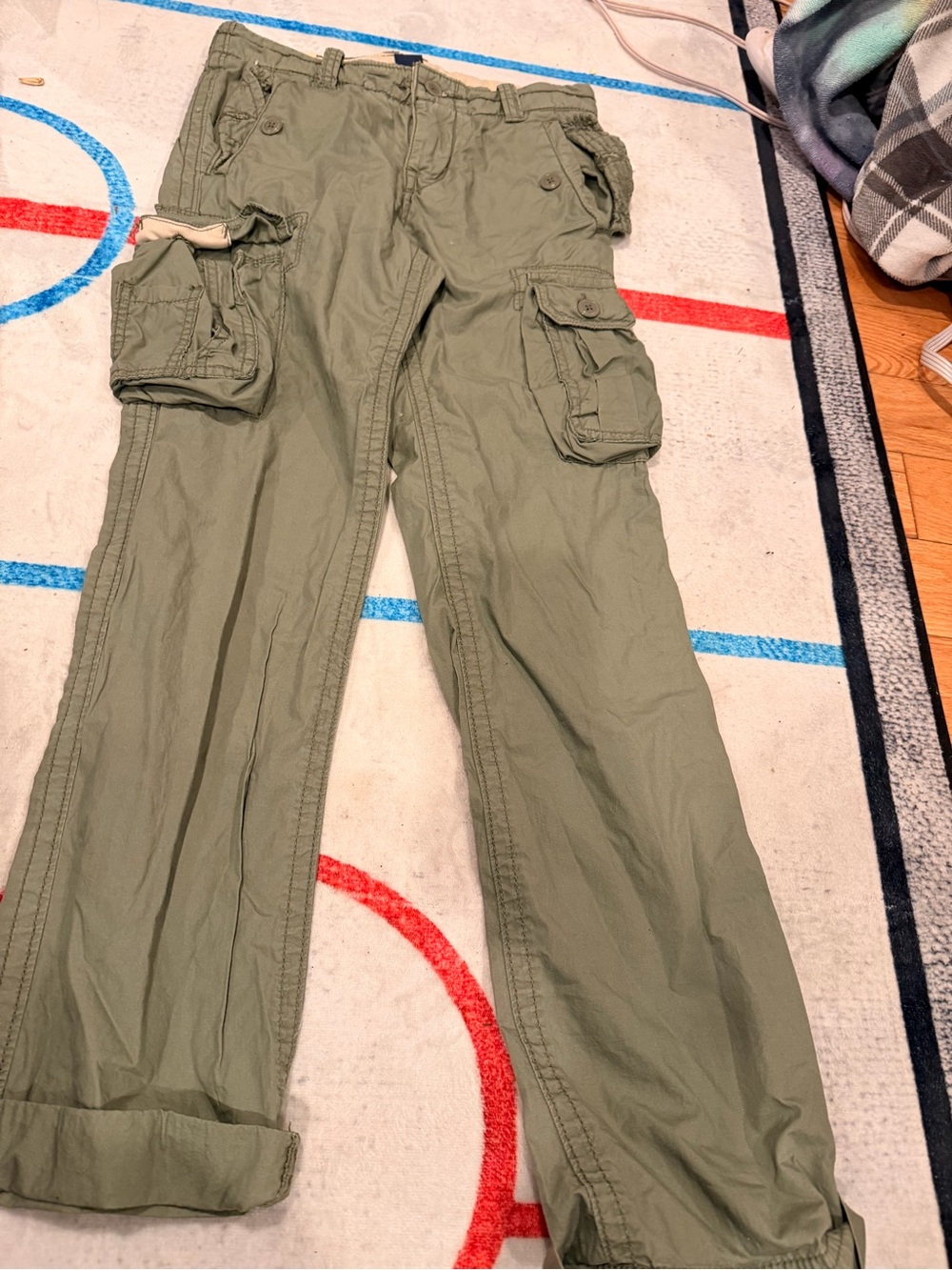 🔥 GAP Boys Cargo Pants – Size 12 – NEW – Green Camo Style – $18 🔥